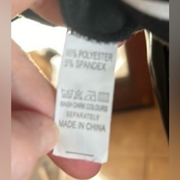 NWOT Fashion Nova Cropped Varsity Jacket Black Faux Leather Sleeve Sz Small Y2K - Picture 13 of 13